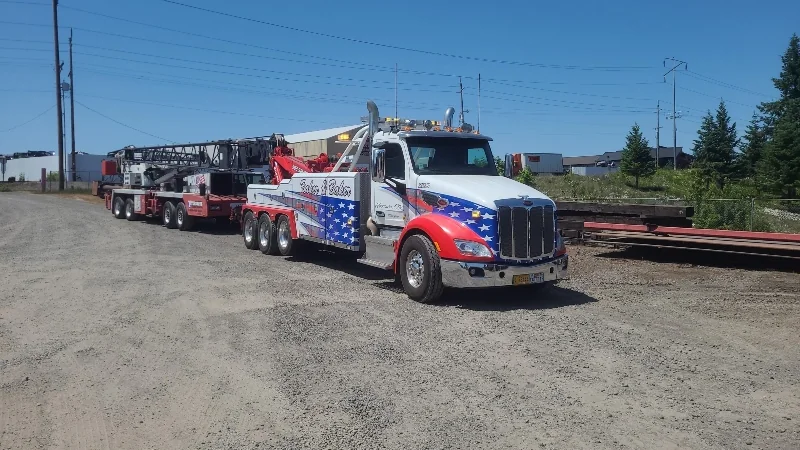 Baker and Baker branded heavy duty tow truck in Central Oregon